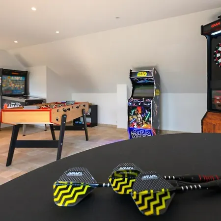De Luxe Dans Le Cotentin Avec Piscine Interieure Jacuzzi ,sauna, Salle De Sport Salle De Jeux *