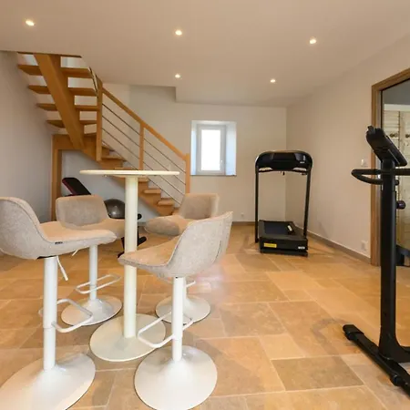 De Luxe Dans Le Cotentin Avec Piscine Interieure Jacuzzi ,sauna, Salle De Sport Salle De Jeux Casa de Férias *