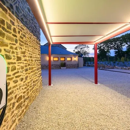 De Luxe Dans Le Cotentin Avec Piscine Interieure Jacuzzi ,sauna, Salle De Sport Salle De Jeux Casa de Férias Saint-Sauveur-le-Vicomte